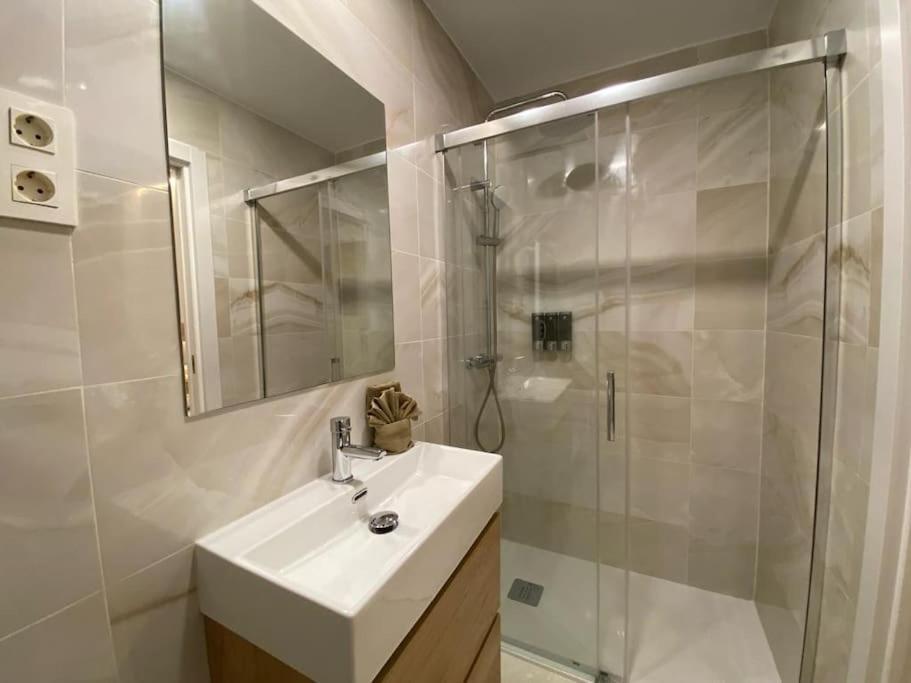 Apartament Refugio 2Br Y 2Ba Azca/Bernabeu Madryt Zewnętrze zdjęcie